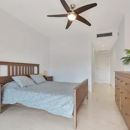 Apartamento The Cartuja Golf I * Estepona